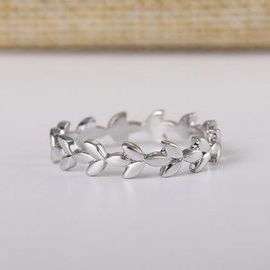 ▶PREMIUM 925 STERLING SILVER DAINTY LEAF ETERNITY BEAUTIFUL RING, K952